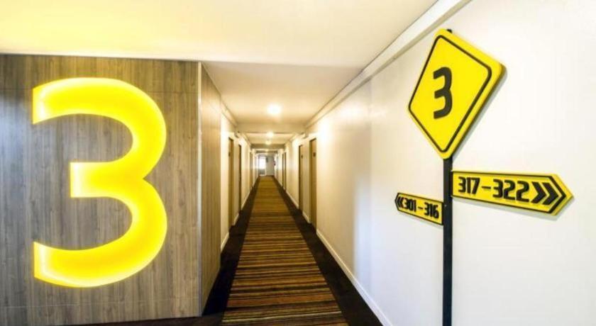 The Circle Hotel Buriram Esterno foto